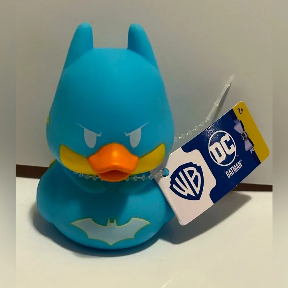 NEW!! Disney & DC Comics Mickey & Minnie Mouse, Stitch & Batman Easter Duck Set